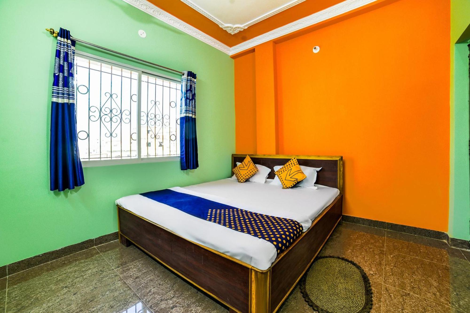 Spot On Devlok Guest House Patna  Kültér fotó